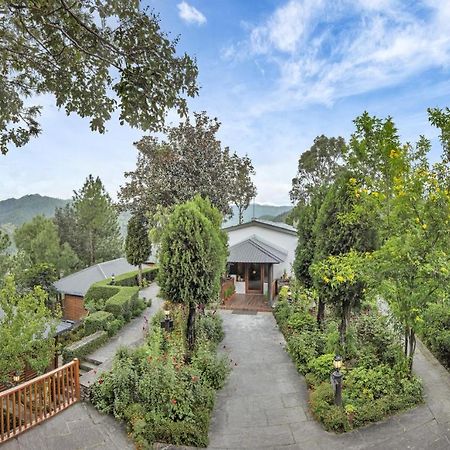 Club Mahindra Binsar Villa Almora Exteriör bild